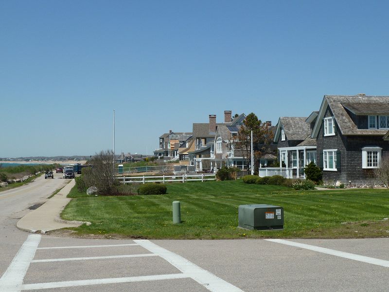 Seafront houses